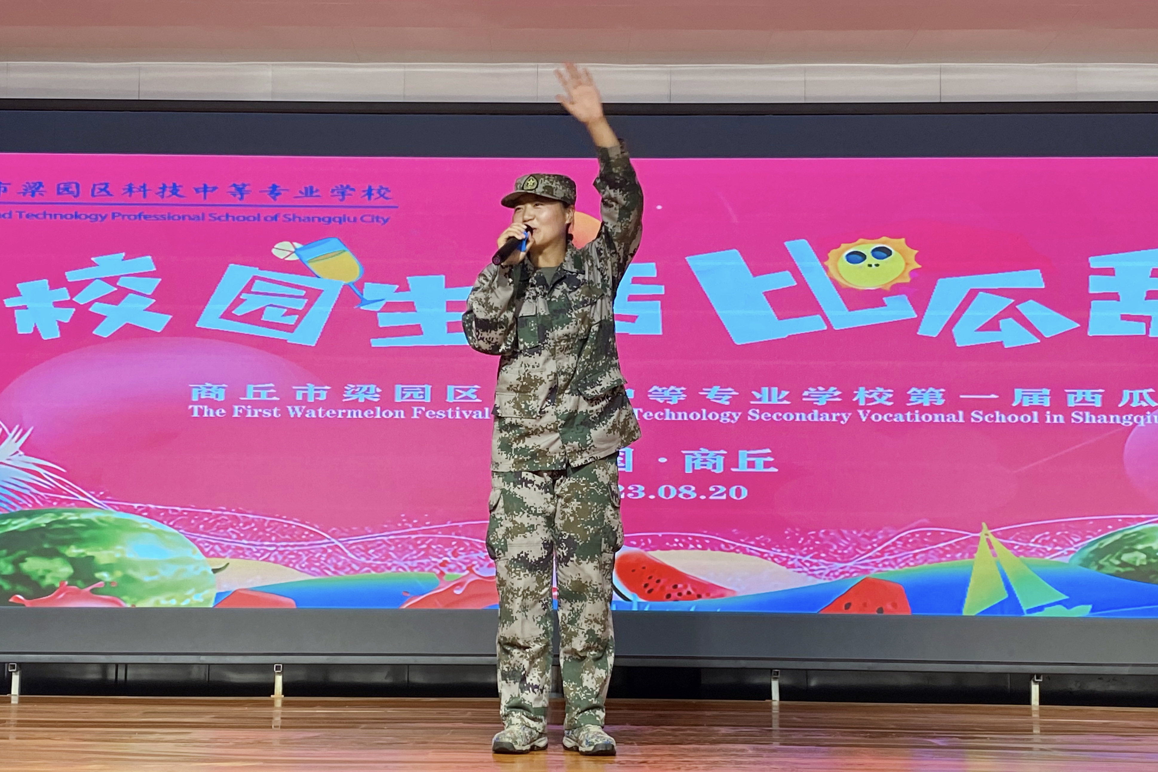 a9705232778d589a6b2e7e8c1a97499.jpg